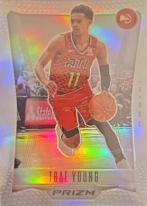 Panini Prizm Prizm Flashback #13 2020 Trae Young Prizm Flashback Prizms plateado - Imagen 1 de 4