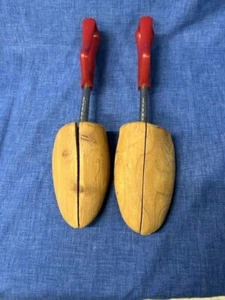 Florsheim Shoe Stretchers Red Handle #4 Shoe Size 10-12 - Picture 1 of 5