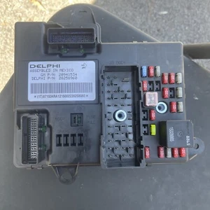 10-12 Chevy Malibu Interior Fuse Box BCM Module 20941534 OEM - Picture 1 of 6