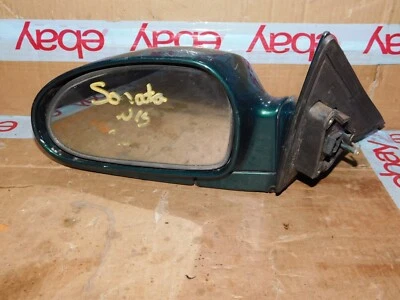 HYUNDAI SONATA 1999-2004 LEFT PASSENGER SIDE ELECTRIC WING MIRROR - Image 1 of 4