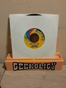Strawberry Alarm Clock: Tomorrow / Birds in My Tree 7" 45 RPM (1967 Uni Records) - Bild 1 von 3