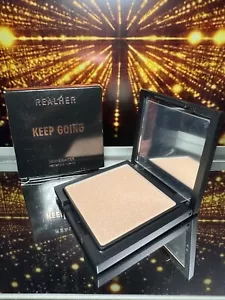 Realher Cosmetics - Powder Highlighter - Shade Keep Going - Picture 1 of 2