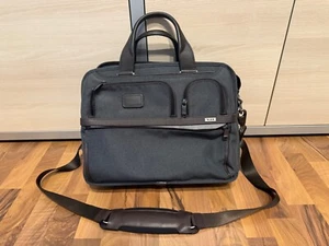 Tumi Expandable Organizer Laptoptasche - grau - neuwertig - Bild 1 von 4