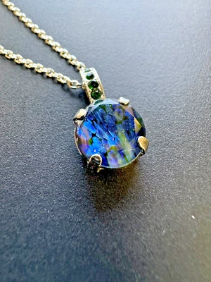 Collar Mariana Bosque Profundo Foto 1 de 2