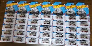 NEW 2024 Hot Wheels ZAMAC MIGHTY K Lot of 35 SURF & SKATE COMPACT KINGS #1/5 - Picture 1 of 4