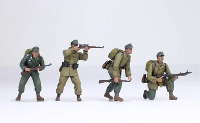 PreSale Set 04 ProPainted 1:35 German Gebirgsjagers, Caucasus 1942 WW2 - Image 1 of 4