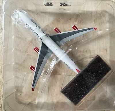 Virgin Atlantic Airbus A340-311 - 1:400 - [L6" x 6"] Foto 1 de 2