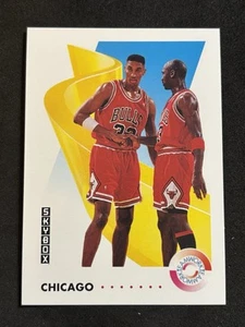 SkyBox Michael Jordan/Scottie Pippen #462 Bulls Pack Fresco 1991-92 - Imagen 1 de 2