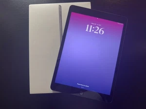 Apple iPad 9th Gen Wi-Fi 64GB – Space Gray – Excellent - AppleCare Eligible - Picture 1 of 8
