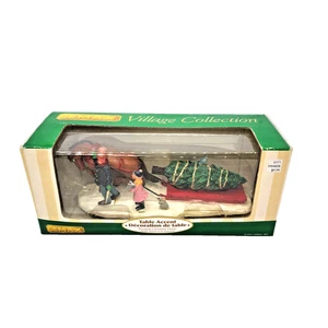 Lemax Village Collection Bringing Christmas Home Table Accent 2007 M94808 - Bild 1 von 12