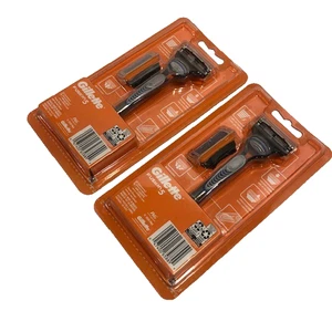 Gillette Fusion 5 Mens Razor Handle And 2 Blade Refills 2 Pack - Picture 1 of 11