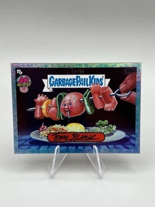 2025 Worst Of GARBAGE PAIL KIDS 40th Anniv SHISH K. BOB - BLUE AUTO /99 TOM BUNK - Picture 1 of 3