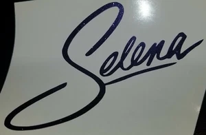 Selena Quintanilla Signature Logo Vinyl Aufkleber Aufkleber GLITZER LILA RTS - Bild 1 von 3