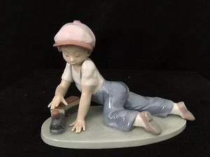 Lladro Figurine 07619 ALL ABOARD Boy w/ Toy Train 1992 Collector Society + BOX! - Picture 1 of 8
