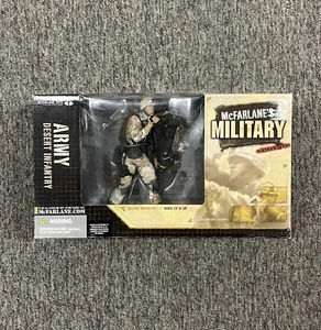 McFarlane Military Exclusive Army Desert Infantry Deluxe Boxed Set - NIB - Bild 1 von 6