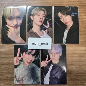 Starkissed TXT TOMORROW X TOGETHER Weverse shop JAPAN official Photo card #B - Picture 1 of 13