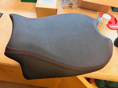Asiento bajo para ducati streetfighter v4 59611231ba Foto 1 de 2