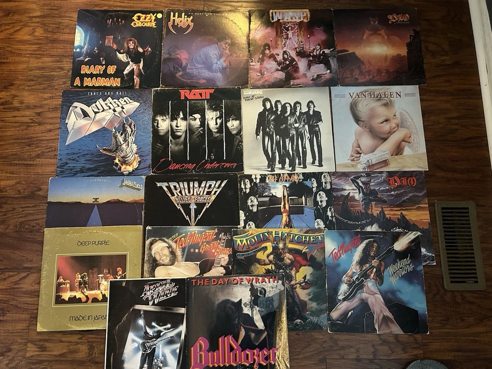 HEAVY METAL ROCK VINYL RECORD LOT W.A.S.P OZZY DIO PRIEST ETC 18 albums .99 NR!! Foto 1 de 4