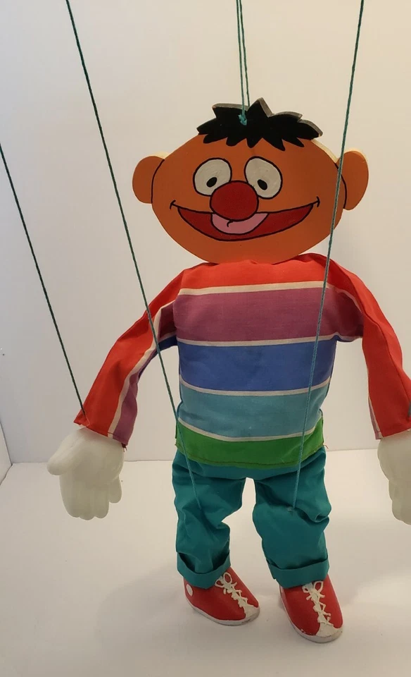 Sesame Street Ernie Marionette - Imagem 1 de 4