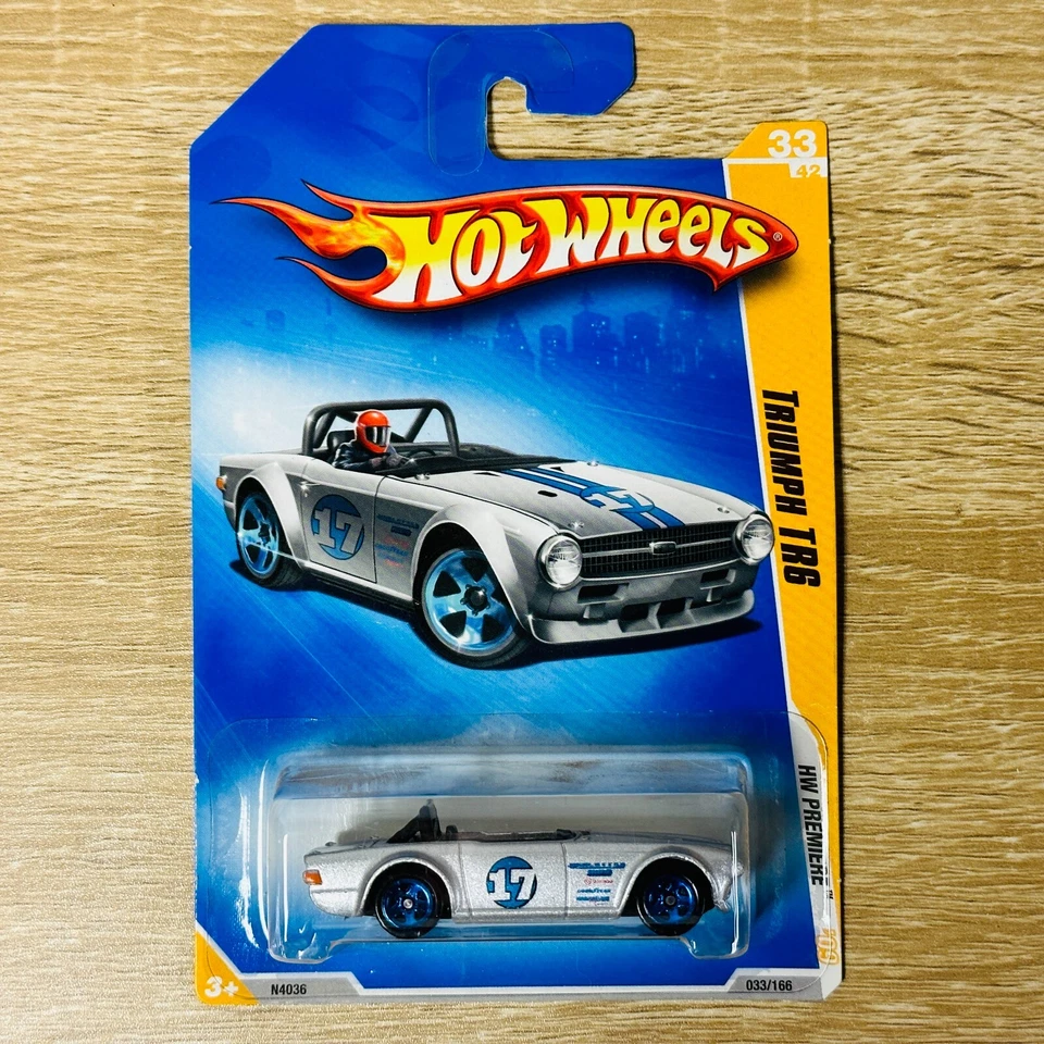 Tarjeta larga Triumph TR6 Silver Blue #17 2009 nuevos modelos 33/42 Foto 1 de 1