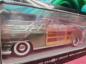 1:18 Motorcity Classic 1948 Chrysler Town + Country Neu im Karton - Bild 1 von 10