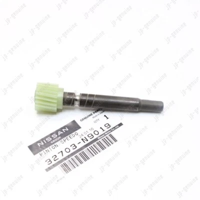 Genuine OEM NISSAN Hardbody Pickup D21 1987-1993  32703-N9019 Pinion-Speedometer - Image 1 of 4