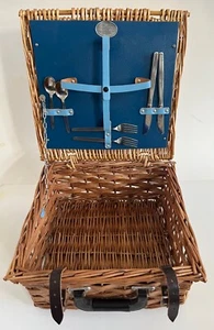 Brexton Hand Made Wicker Picnic Basket Storage 15"L Hamper England EC - Picture 1 of 9