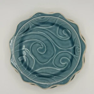 Pier 1 Tidal Salad Plate 8 3/4" Blue Discontinued Retired Scalloped 2008 - New - Picture 1 of 6