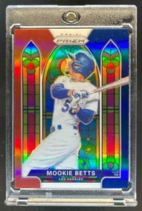 2021 Panini Prizm Mookie Betts Vetro Colorato Rosso/Bianco/Blu #SG-2 Dodgers - Foto 1 di 2