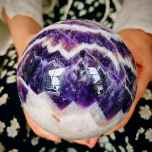 Bola de amatista de ensueño natural de 3,19 lb, bola de cristal de cuarzo, espíritu de cristal 1450 g - Imagen 1 de 17