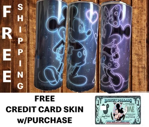 Bicchiere da viaggio Topolino Loves Minnie Mouse 20 oz pelle carta di credito gratuita Disney - Foto 1 di 4