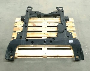 Telaio Originale Opel Sospensione Motore Anteriore Sintra - 2.2DTi 3.0i - 10424594 - Foto 1 di 4