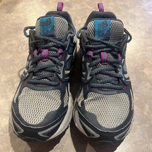 NEW BALANCE 412 v3 RUNNING SHOES WOMENS SIZE 7 - Picture 1 of 12