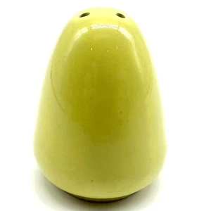 Vintage Bauer Pottery MONTEREY MODERNE 2.5in Pepper Shaker in Chartreuse Green - Picture 1 of 9