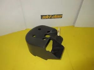 BRP ski-doo Tundra 300 type 277 cylinder cowl #420910020 - Picture 1 of 5