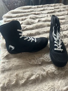 Venum Contender Boxing Shoes - Picture 1 of 4