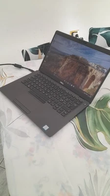 pc portatile Notebook DELL Latitude 5400 i5 8350u  nvme 256GB RAM 16Gb FHD Touch - Immagine 1 di 4