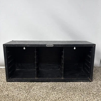 Vintage Official Nintendo NES 18 Each Game Caddy Storage Case Cartridge Holder - Image 1 of 4