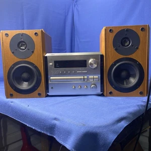 Altavoces Yamaha Receptor CD/AM/FM Sonido Natural CRX-E150 y NX-E150 - Imagen 1 de 18