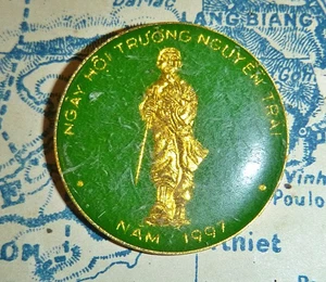 Rare - 1991 Badge - NGUYỄN TRÃI - School Festival - HCMC - Saigon, Vietnam - C.4 - Picture 1 of 4