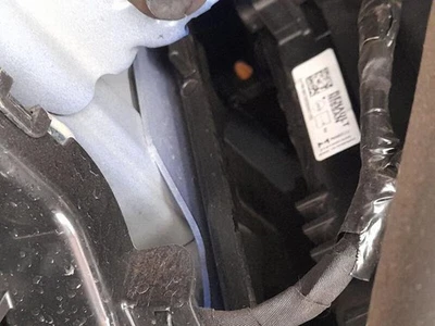 620909519R refuerzo paragolpes delantero para RENAULT CLIO V (B7 ) TCE 5076058 - Imagen 1 de 3