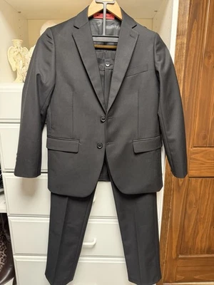 Marvelous World 2 件套套装上衣和裤子适合大孩子 10 码黑色 — 第 1/4 张图片