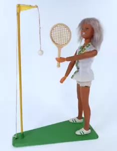 Dusty Tennis Champion Doll With Racket Outfit Shoes Ball Kenner 1974 Vintage - Picture 1 of 17