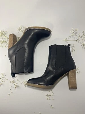 全新 C 神奇皮革高跟鞋 9 码 MSRP:180 美元黑色 — 第 1/4 张图片