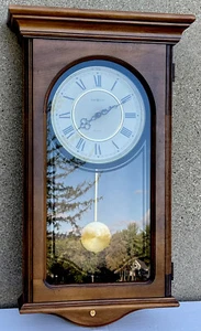 Howard Miller Chiming Pendulum Wall Clock Model #613-164 - Excellent Condition - Picture 1 of 20