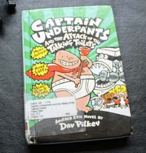 Captain Underpants : Attack Of The Talking Toilets ~ Ex Library ~ HC - Picture 1 of 7