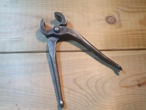 Vintage Elliot Lucas Pincers Old Hand Tools Engineering Mechanics Tool Pliers - Picture 1 of 5