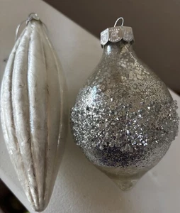 Balsam Hill Nordic Frost Quecksilber Glas Ornamente Set 2 Silber Weiß 7”+ 5” EPOC - Bild 1 von 11