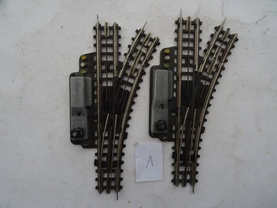 Trix Express H0 2x Weichen 738 rechts Funktion und Licht ok  -1- gut - Bild 1 von 2