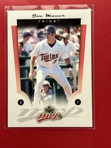Jugador Más Valioso 2005 Upper Deck #44 Joe Mauer miembro del Salón de la Fama MLB Minnesota Twins 😎 - Imagen 1 de 2
